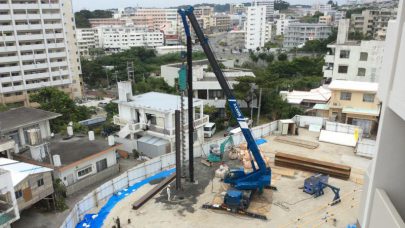 [レーヴ首里石嶺本通りⅡ]土止め工事中！