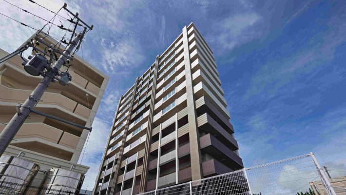 レーヴグラシアライカム東　2階